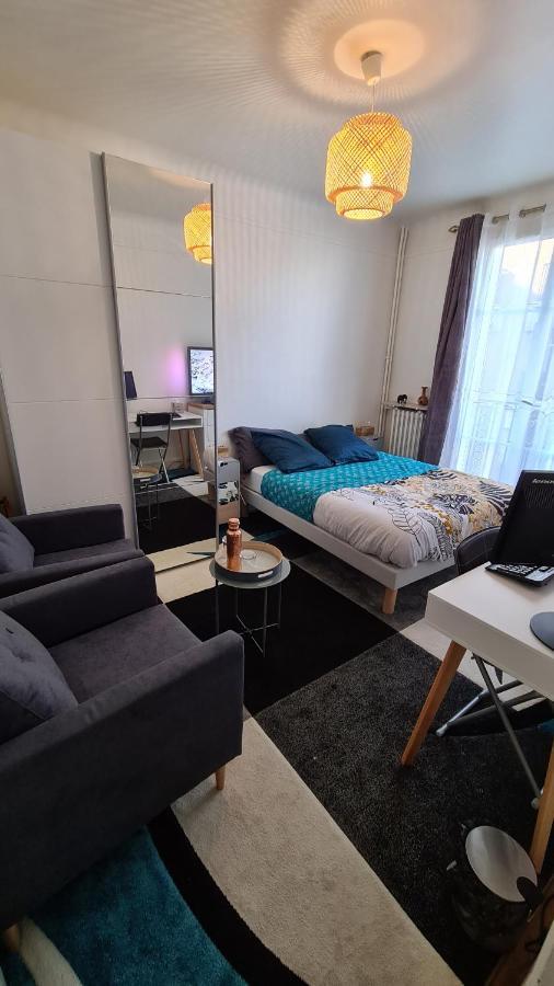 Residence Cosy, Chambre Privee Non Mitoyenne Avec Serrure Dans Un Appartement De 50 M Carres Bois-Colombes Exteriér fotografie